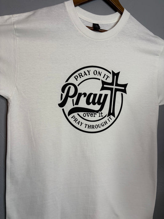 Pray -T-shirt